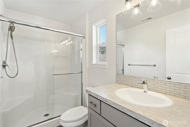 934 NW Highgarden Drive, Bremerton, WA 98311