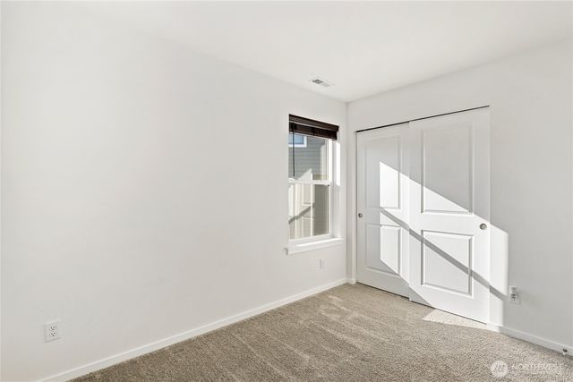 934 NW Highgarden Drive, Bremerton, WA 98311