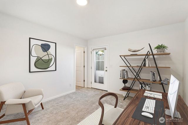 934 NW Highgarden Drive, Bremerton, WA 98311