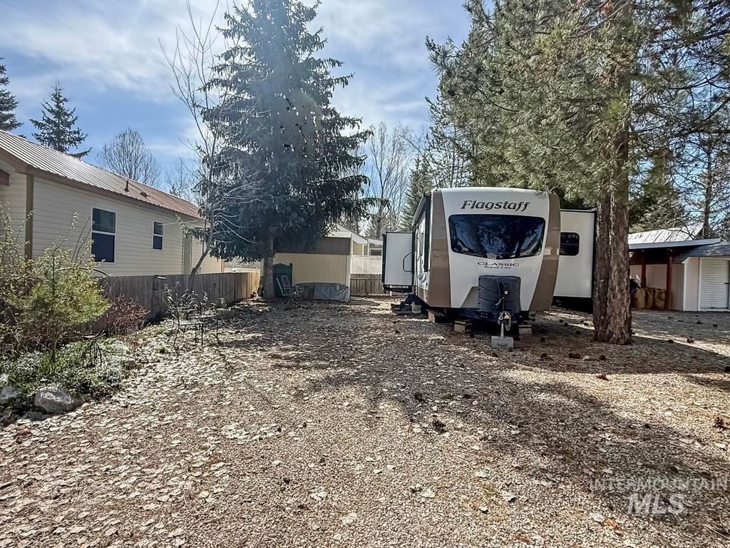 45 A Street, Cascade, ID 83611 photo 2