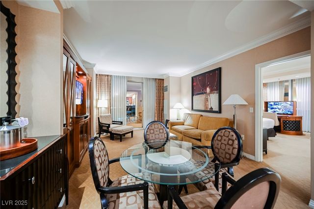 135 HARMON Avenue 920, Las Vegas, NV 89109