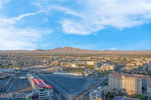 135 HARMON Avenue 920, Las Vegas, NV 89109