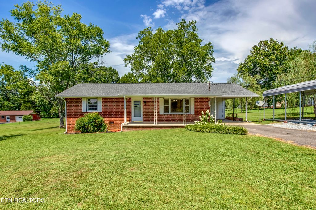 293 Irwin Ave, Decatur, TN 37322