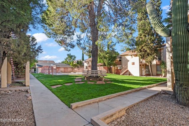 1600 N Wilmot Rd Unit 244, Tucson, AZ 85712