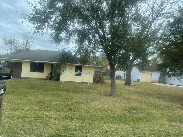 423 West Street, Stafford, TX 77477