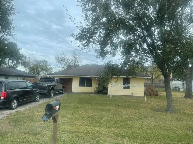 423 West Street, Stafford, TX 77477