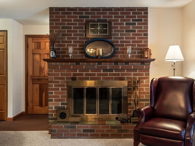 1 Kris Alan Dr, Holden, MA 01520