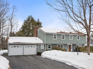 1 Kris Alan Dr, Holden, MA 01520