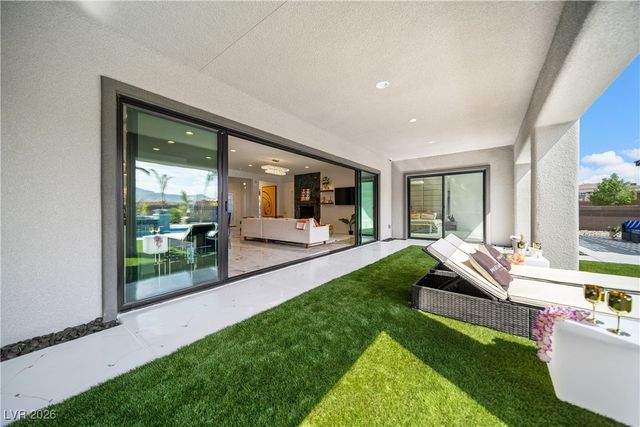 5825 Alice Landing Court, Las Vegas, NV 89149