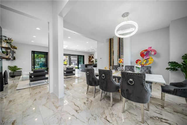 5825 Alice Landing Court, Las Vegas, NV 89149