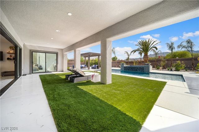 5825 Alice Landing Court, Las Vegas, NV 89149