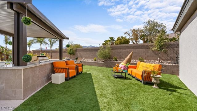 5825 Alice Landing Court, Las Vegas, NV 89149