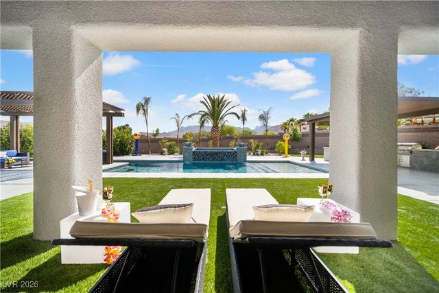 5825 Alice Landing Court, Las Vegas, NV 89149