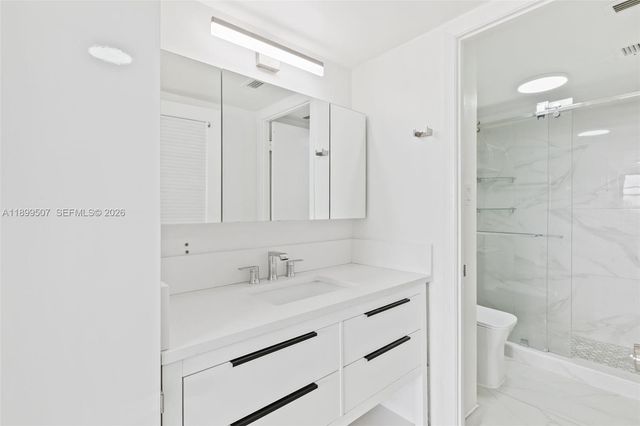 18021 Biscayne Boulevard 1003, Aventura, FL 33160