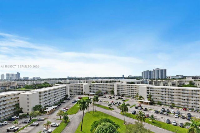 18021 Biscayne Boulevard 1003, Aventura, FL 33160