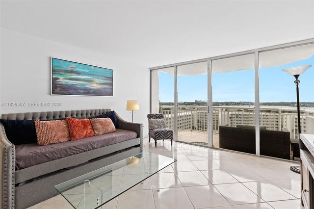 18021 Biscayne Boulevard 1003, Aventura, FL 33160