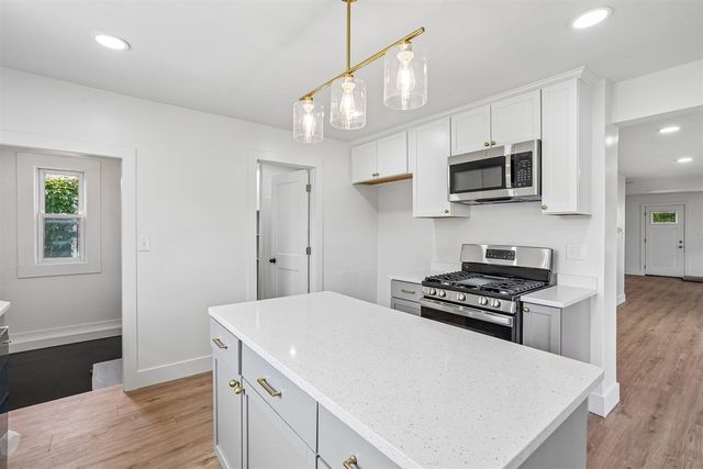 1137 Elm Street, Wyandotte, MI 48192