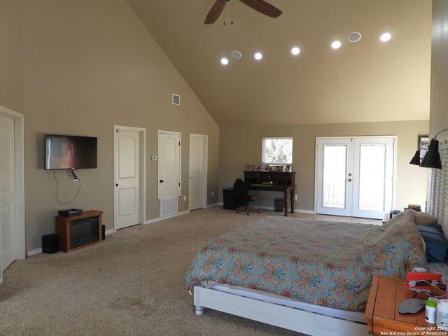 155 SCENIC CIRC., Lakehills, TX 78063