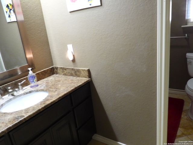 155 SCENIC CIRC., Lakehills, TX 78063