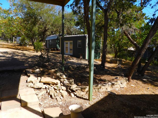 155 SCENIC CIRC., Lakehills, TX 78063