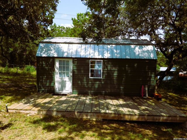 155 SCENIC CIRC., Lakehills, TX 78063