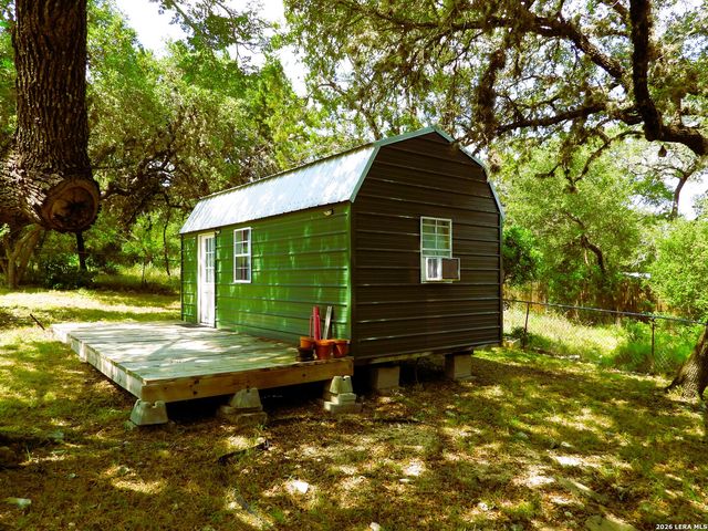 155 SCENIC CIRC., Lakehills, TX 78063