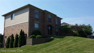 475 Dorchester Way, Milford Village, MI 48381