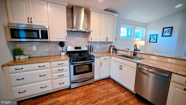 9714 NASSAU LN, Silver Spring, MD 20901