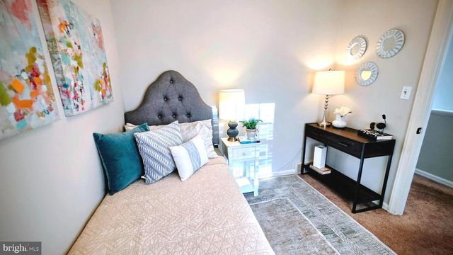 9714 NASSAU LN, Silver Spring, MD 20901