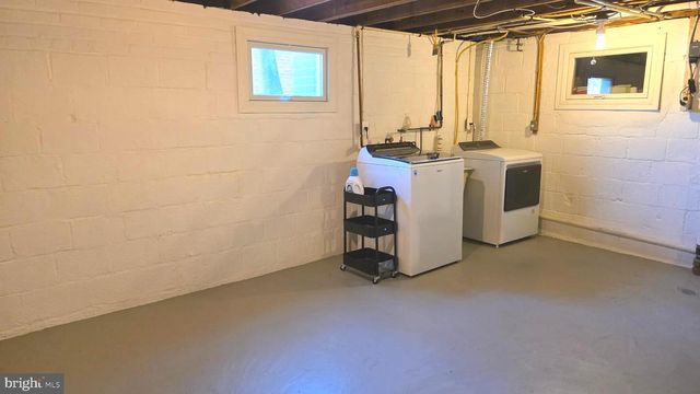 9714 NASSAU LN, Silver Spring, MD 20901