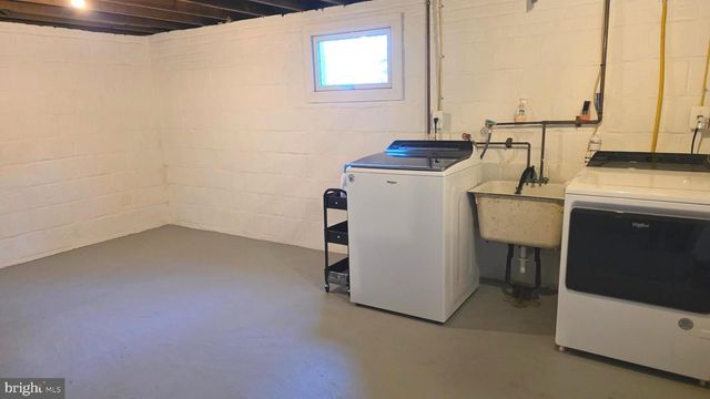 9714 NASSAU LN, Silver Spring, MD 20901