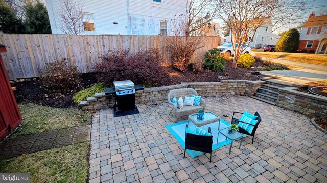 9714 NASSAU LN, Silver Spring, MD 20901