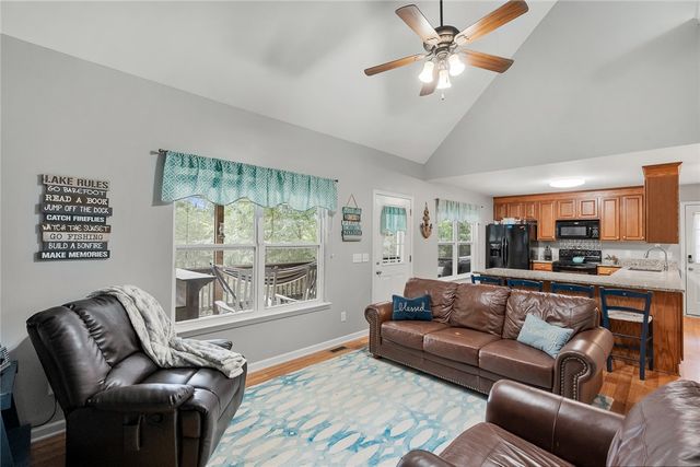 265 Capps Road, Fair Play, SC 29643