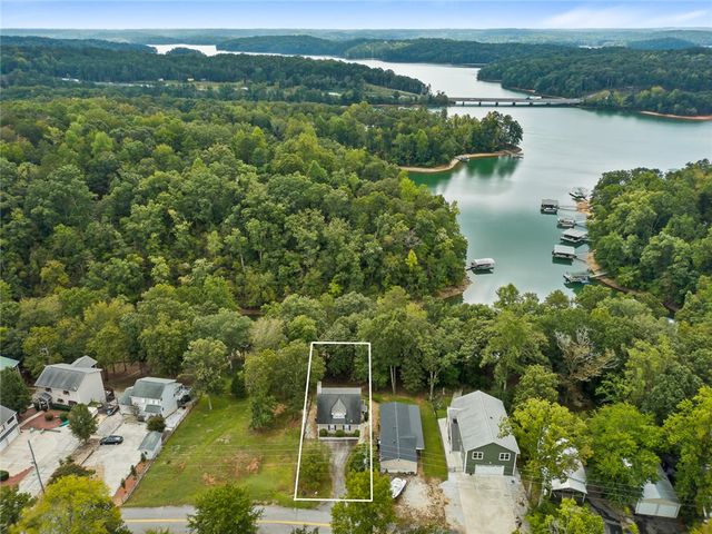 265 Capps Road, Fair Play, SC 29643