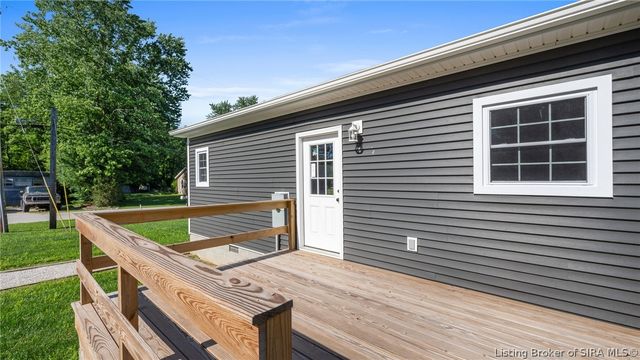 462 W Wilson Street, Paoli, IN 47454