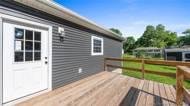 462 W Wilson Street, Paoli, IN 47454
