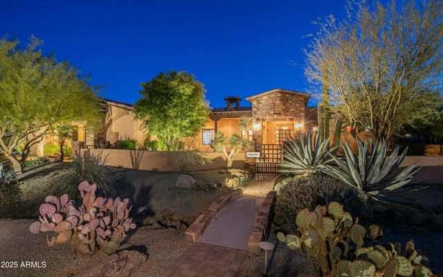 15123 E MONUMENT Road, Scottsdale, AZ 85262