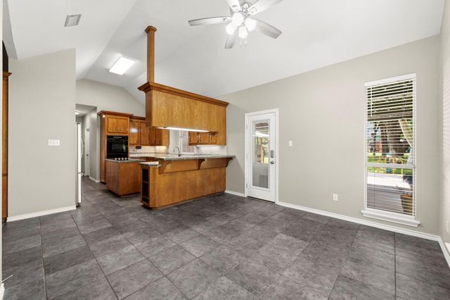 15423 Willis Way, Conroe, TX 77384