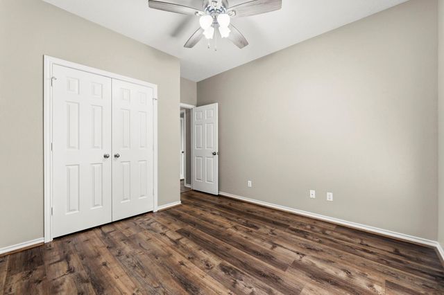 15423 Willis Way, Conroe, TX 77384