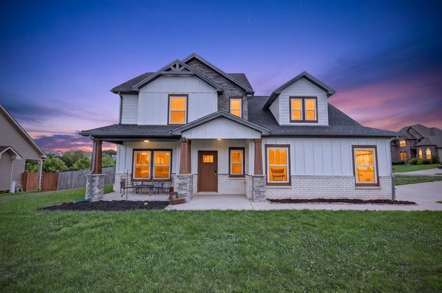 313 Piedmont Pl, Clarksville, TN 37043