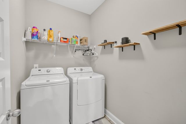 313 Piedmont Pl, Clarksville, TN 37043