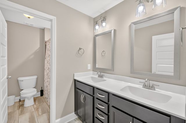 313 Piedmont Pl, Clarksville, TN 37043