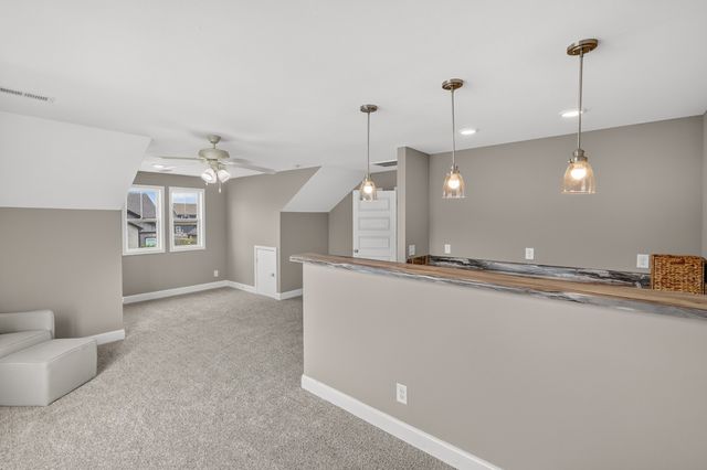 313 Piedmont Pl, Clarksville, TN 37043