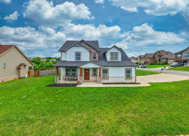 313 Piedmont Pl, Clarksville, TN 37043