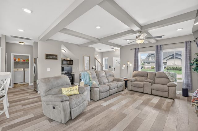 313 Piedmont Pl, Clarksville, TN 37043