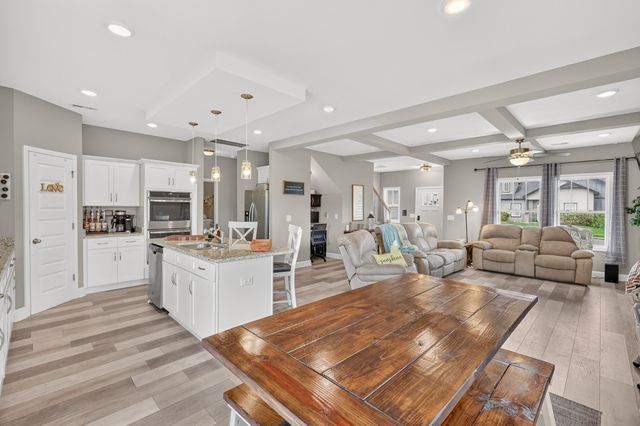 313 Piedmont Pl, Clarksville, TN 37043