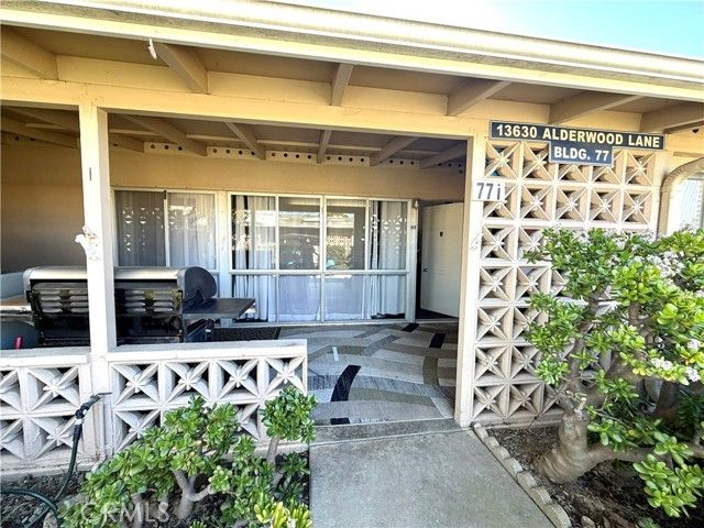 13630 Alderwood Ln., M4-77I, Seal Beach, CA 90740