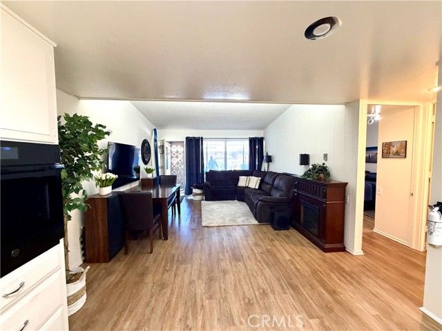 13630 Alderwood Ln., M4-77I, Seal Beach, CA 90740