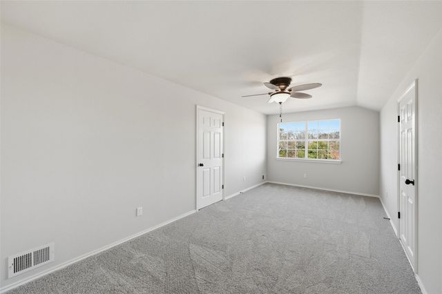 130 Spring Lake Circle, Waxahachie, TX 75167