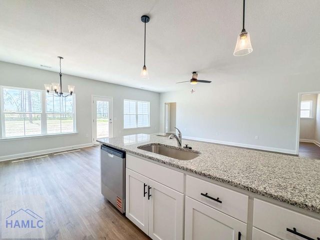 126 Calhoun Way NE, Ludowici, GA 31316